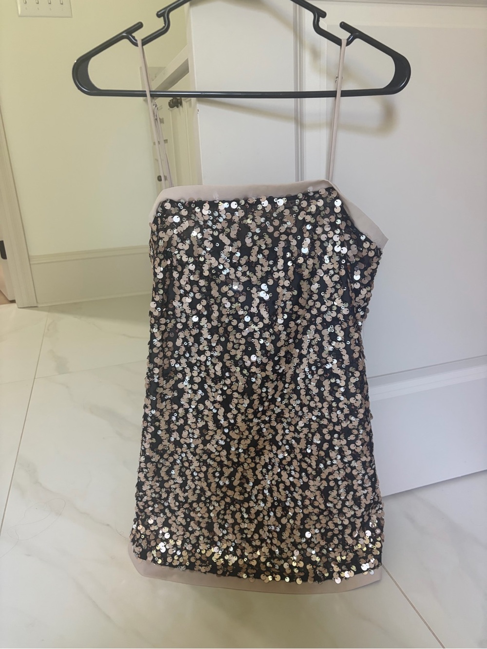House of Harlow 1960 Black and Blush Sequin Mini Skirt